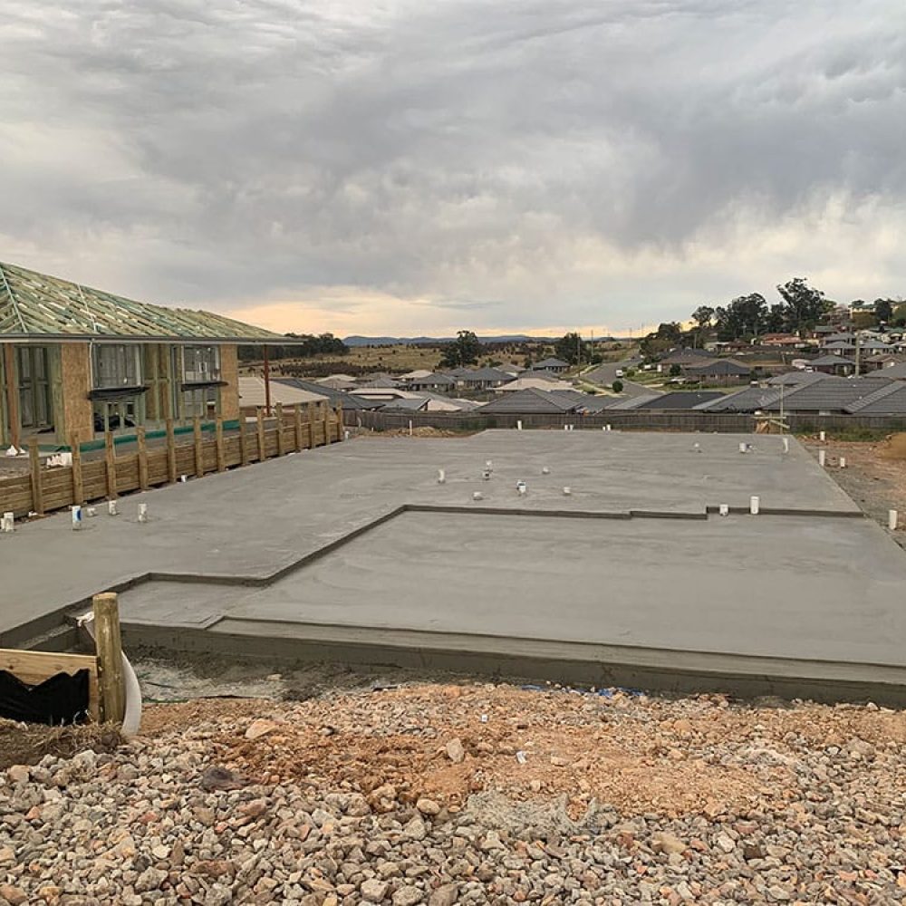new-home-concrete-slab-4175559644